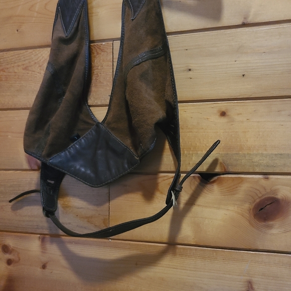 Handmade Leather Halter Bra • W/ Stash pocket - Picture 8 of 8